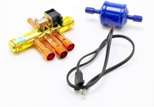 0151R00071SP - REVERSING VALVE W/ SOLENOID COIL & DRIER (7/8