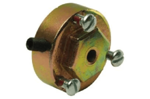 L60765804 - FAN BLADE HUB