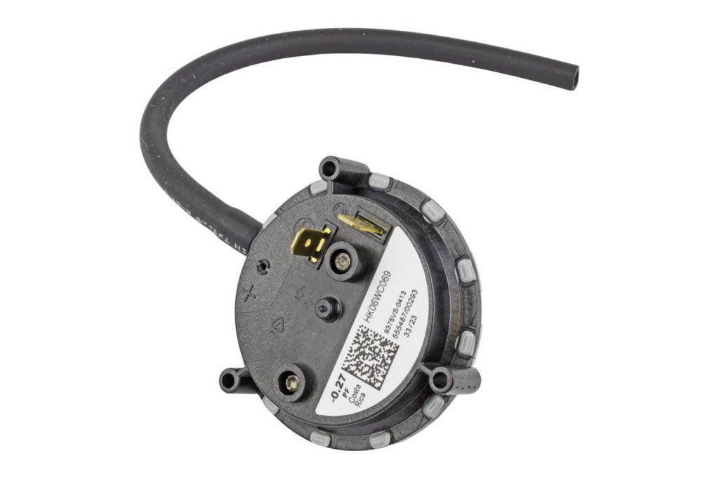 HK06WC069 - FURNACE PRESSURE SWITCH (-0.27PF, 1176957)