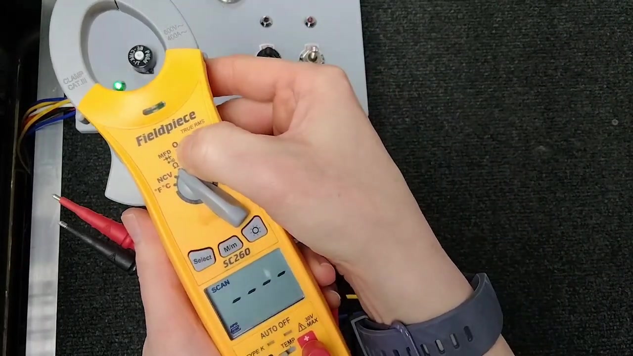 Heat sequencer terminal layout — identifying input and output connections